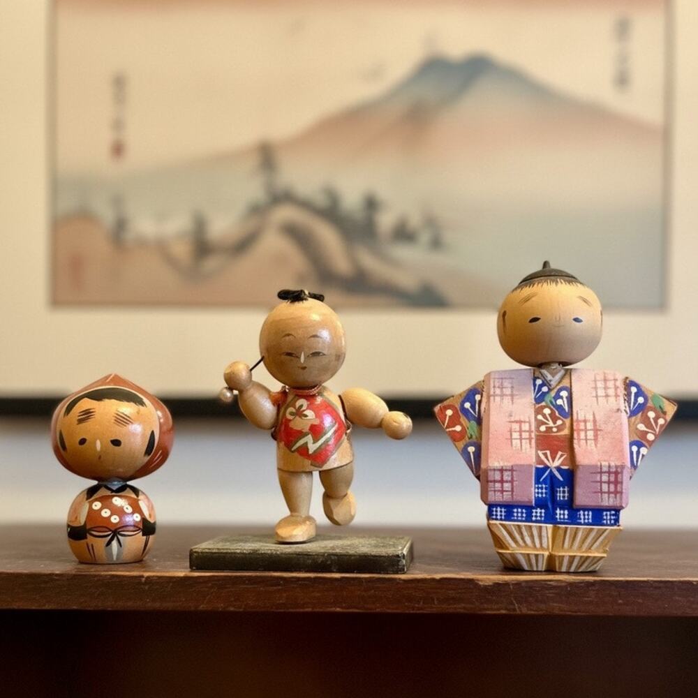 Vintage Japanese Kokeshi Dolls Set 3-Miniature Wood Folk Art-Hand Painted-Asian